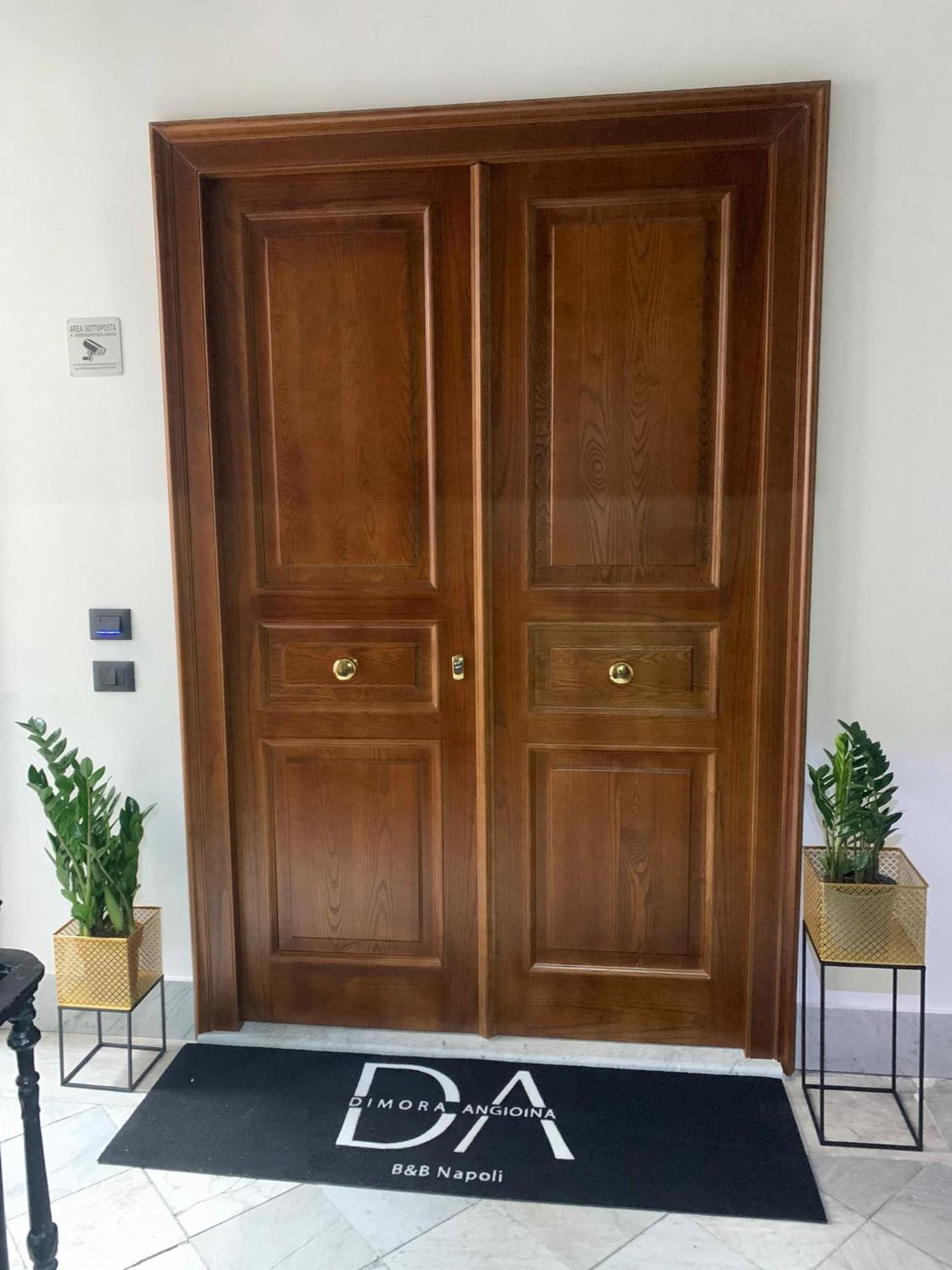 Dimora Angioina Hotel Napels Buitenkant foto