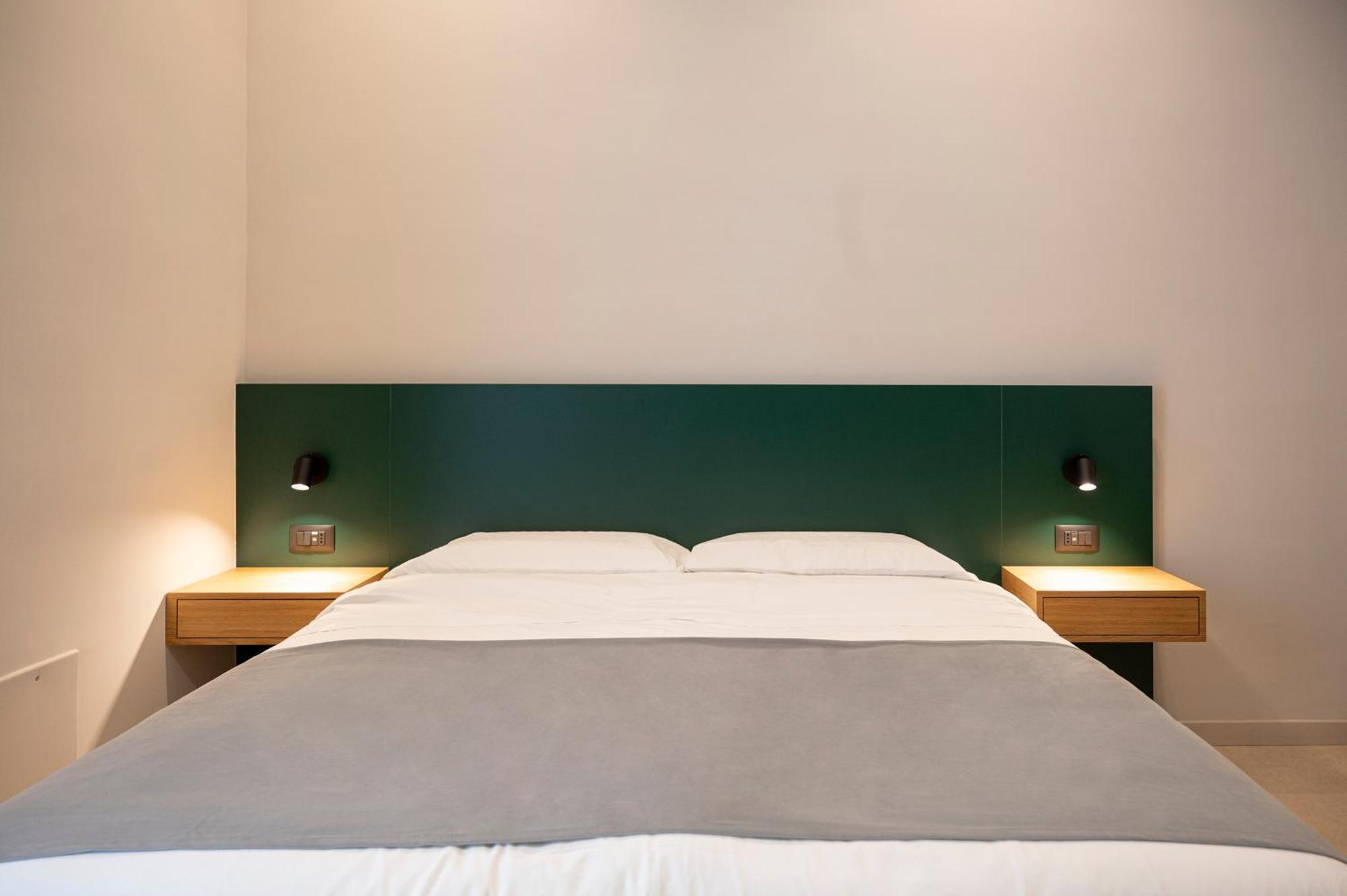 Dimora Angioina Hotel Napels Buitenkant foto