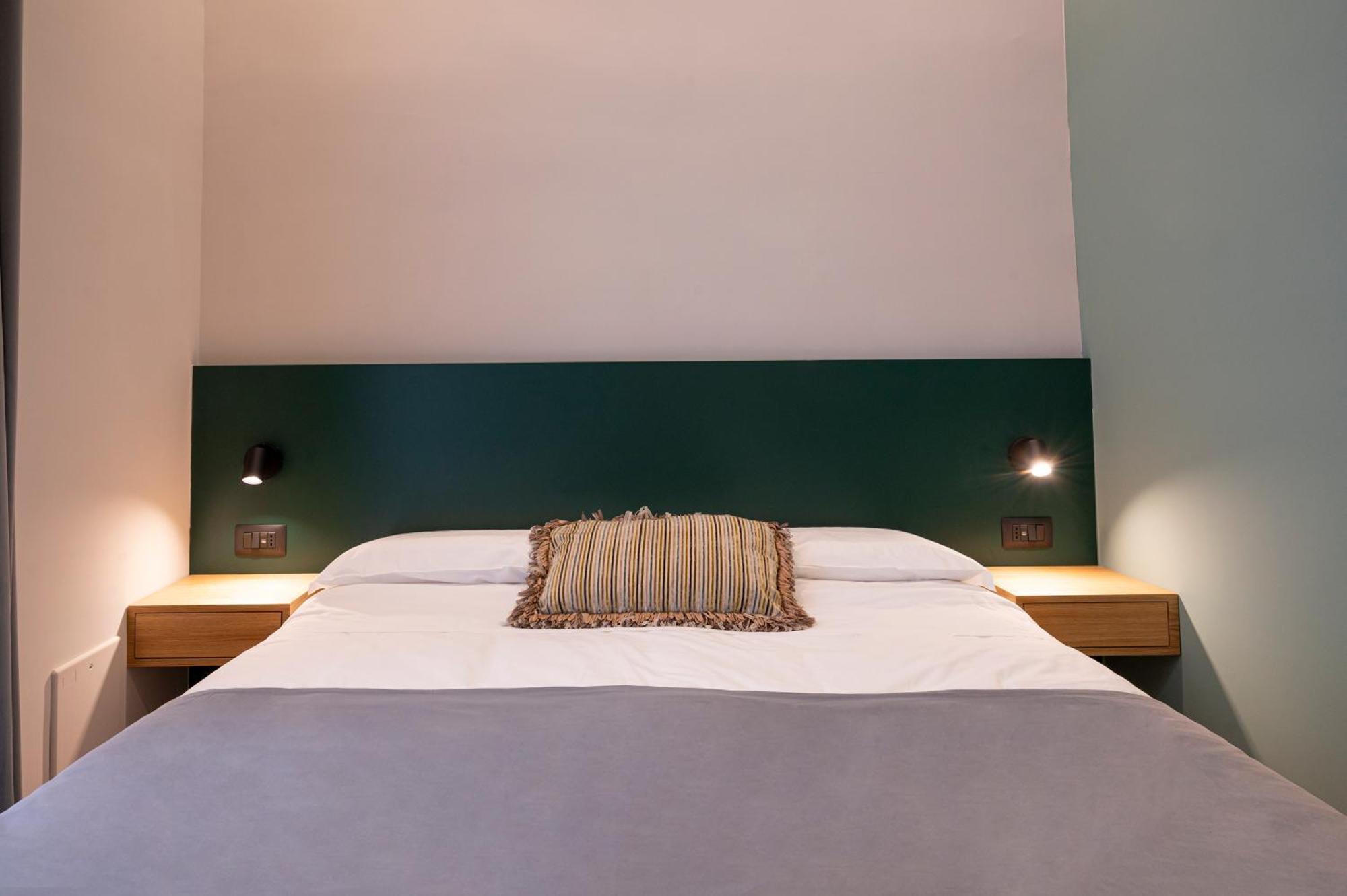 Dimora Angioina Hotel Napels Buitenkant foto